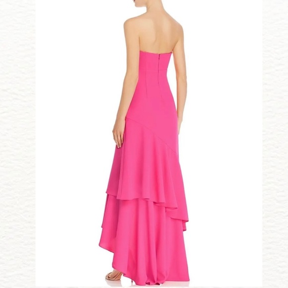 Pink dress / pink gown - Picture 2 of 2